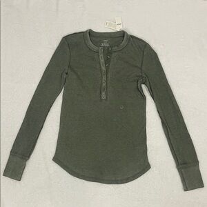 Aerie Olive Green Button Down Long Sleeve Shirt